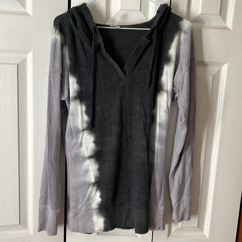 Tie Dye Light Sweatshirt